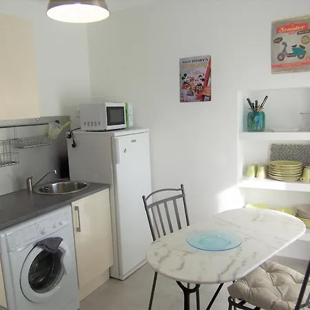 Chiola-plage A Pieds-clim Apartment *