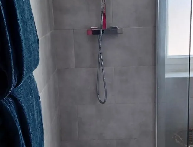 Apartment Chiola-plage A Pieds-clim Solaro